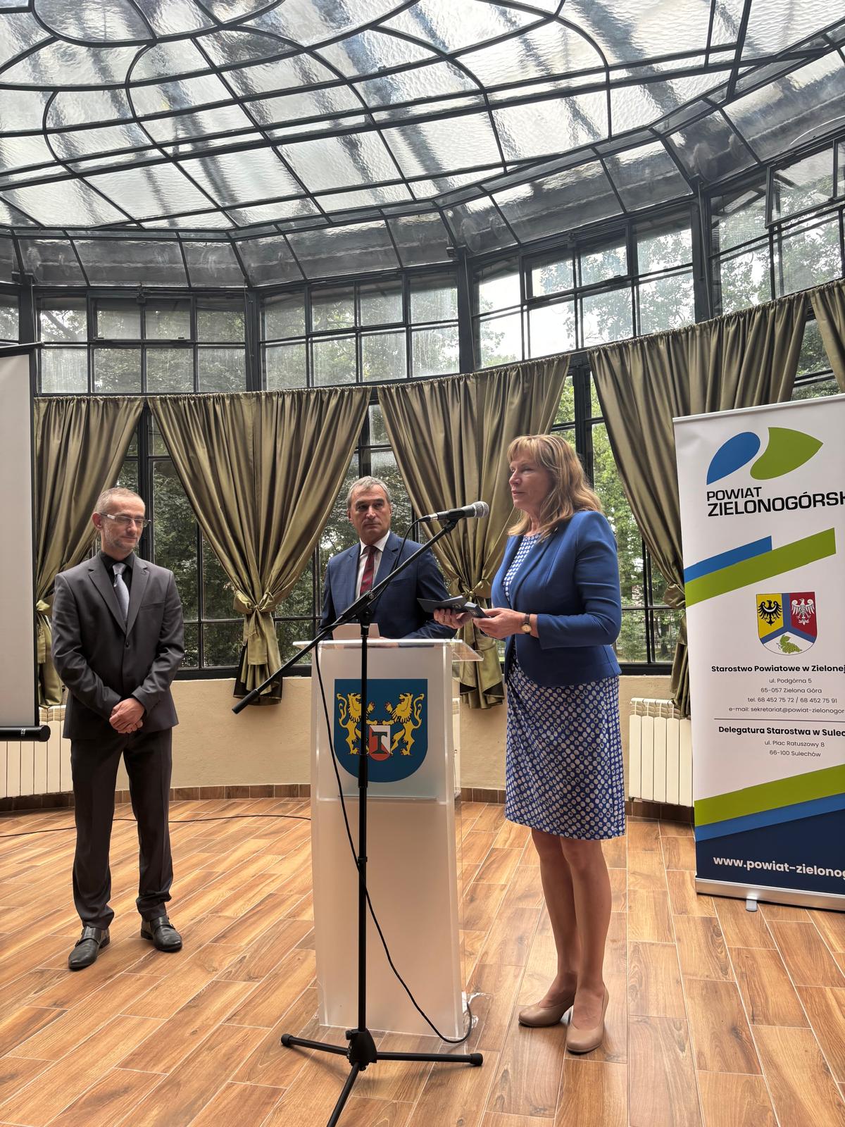 545554753_1221562473337299_5828159064535079444_n